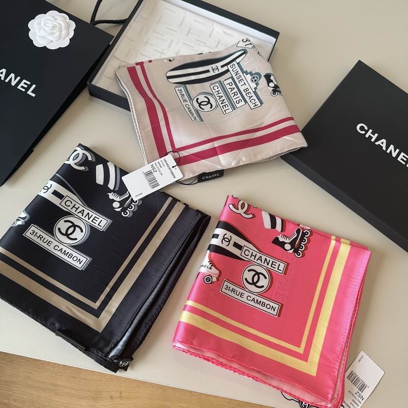 Chanel silk scarf hm29